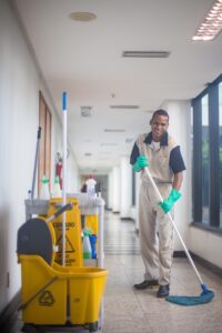 ハンディクリーナーの口コミは本当に役立つ？選ぶ前に知っておくべきポイントとは？
